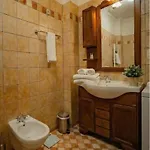 Apartment Premium Design With Private Balcony