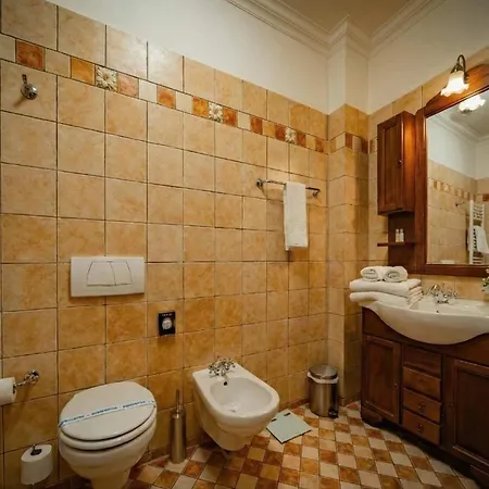 Premium Design With Private Balcony Apartment